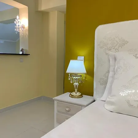 Apartment Agraria 1 Bedroom Basement