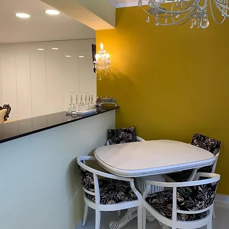 Apartment Agraria 1 Bedroom Basement